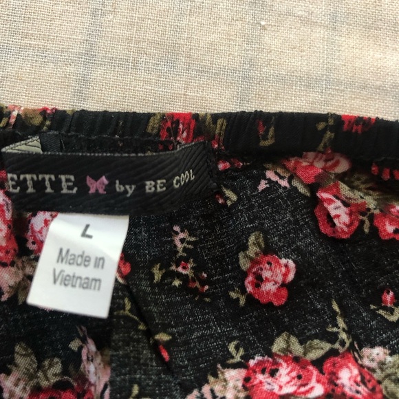 Cute top size L - Picture 6 of 8